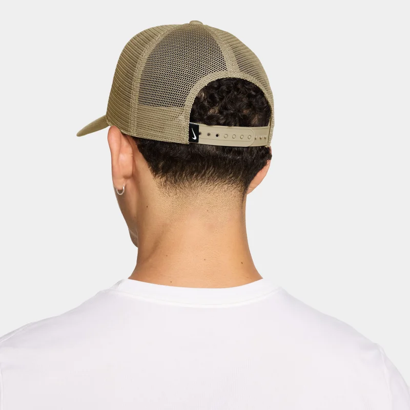 Nike Rise Trucker Cap